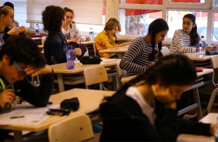 Başbakan: Üniversite Sınavı Kaldırılsın Diyen Bahçeliye Yanıt Verdi