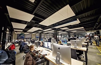 Ukrayna’daki UNIT Factory nitelikli IT uzmanları yetiştiriyor